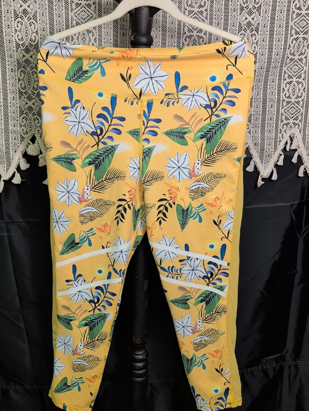 XL Zyia Active 2 Piece Athletic Outfit 16 18 Pants Sports Bra Floral Ladies - Picture 5 of 12